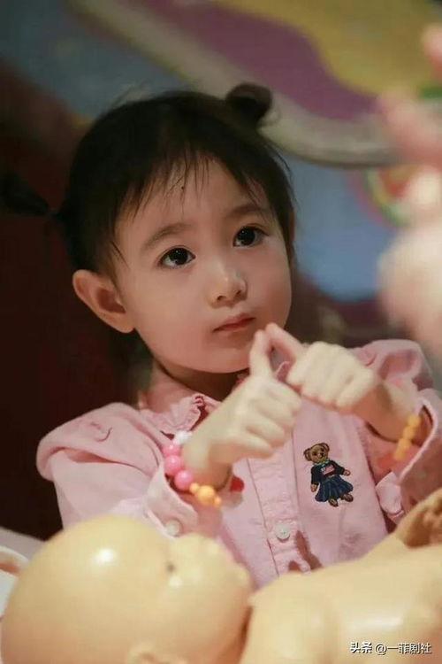 娱乐吃瓜小八,小八带你吃瓜探秘幕后故事